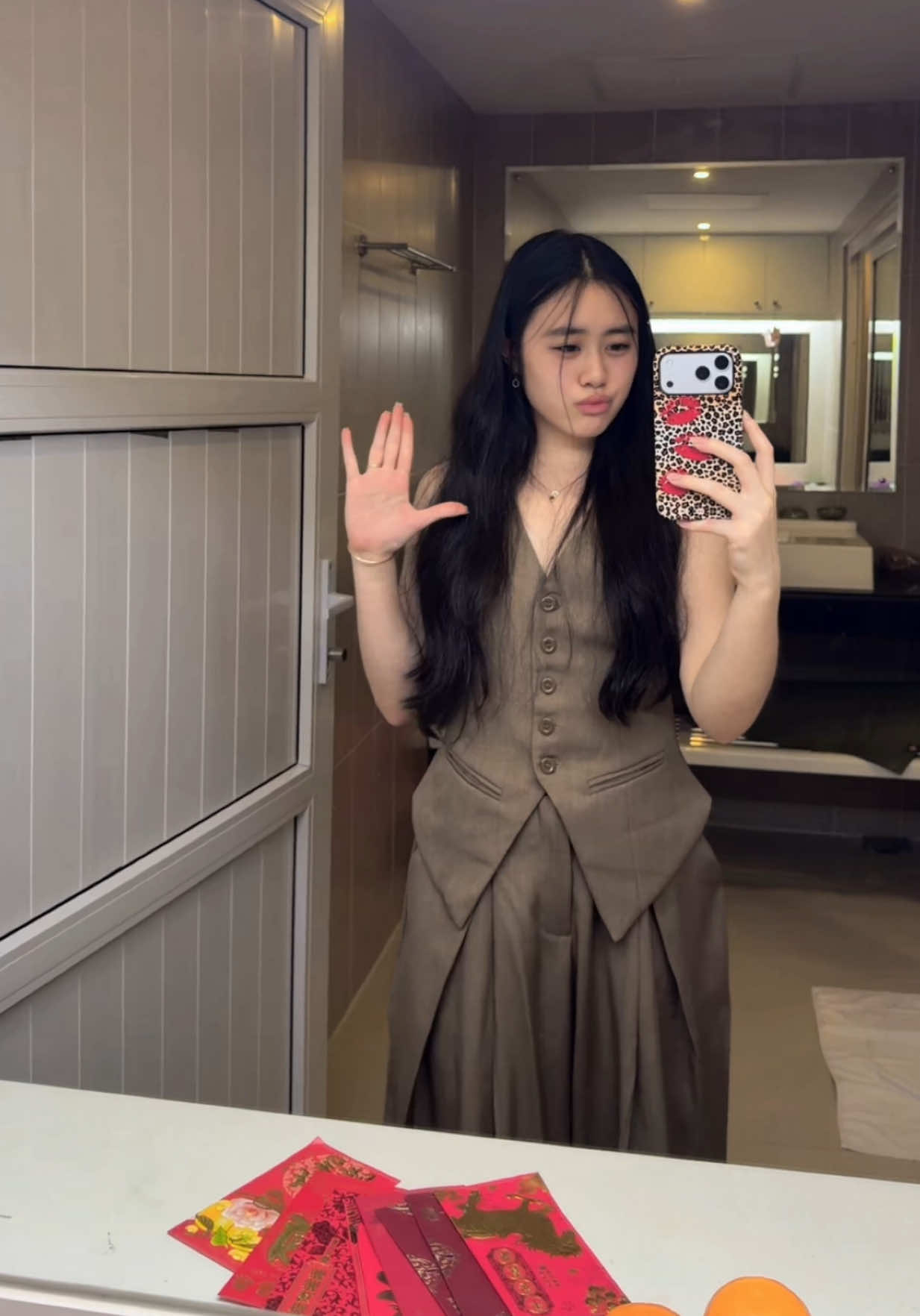 @mei โง.*โท