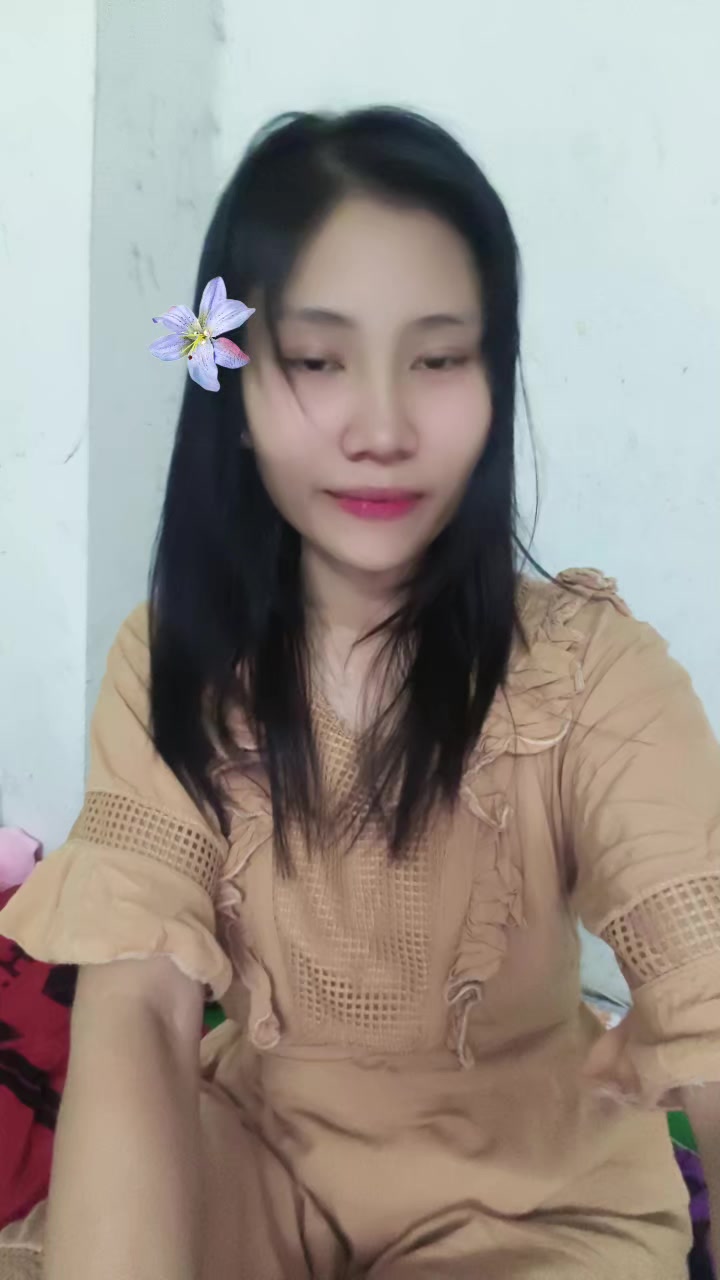 @🌼Ž&icirc;&ntilde;ž&icirc;&ntilde;🌼ဓနုဖြူသူလေးပါ🌻💚