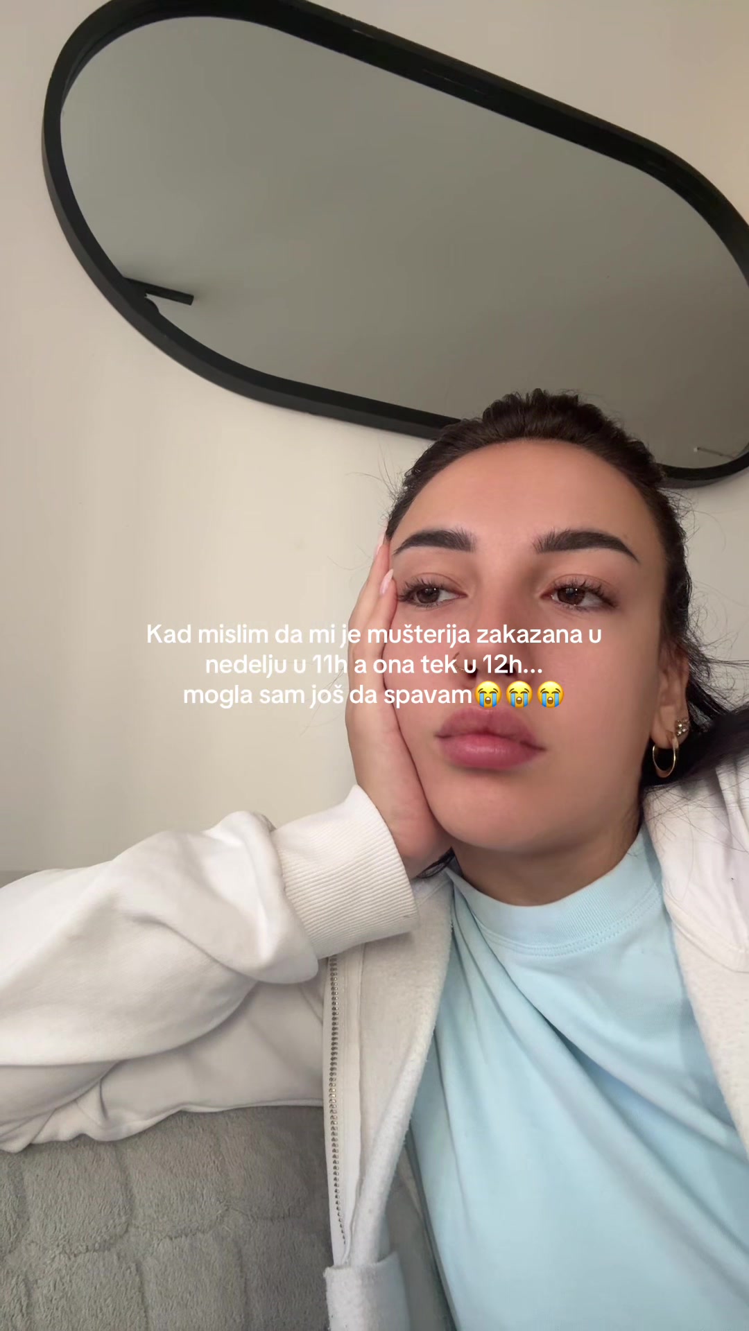 @miajoske