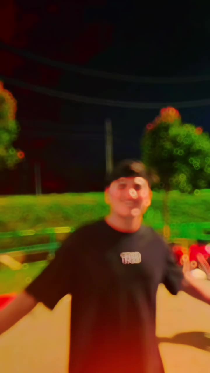 @❤🫂