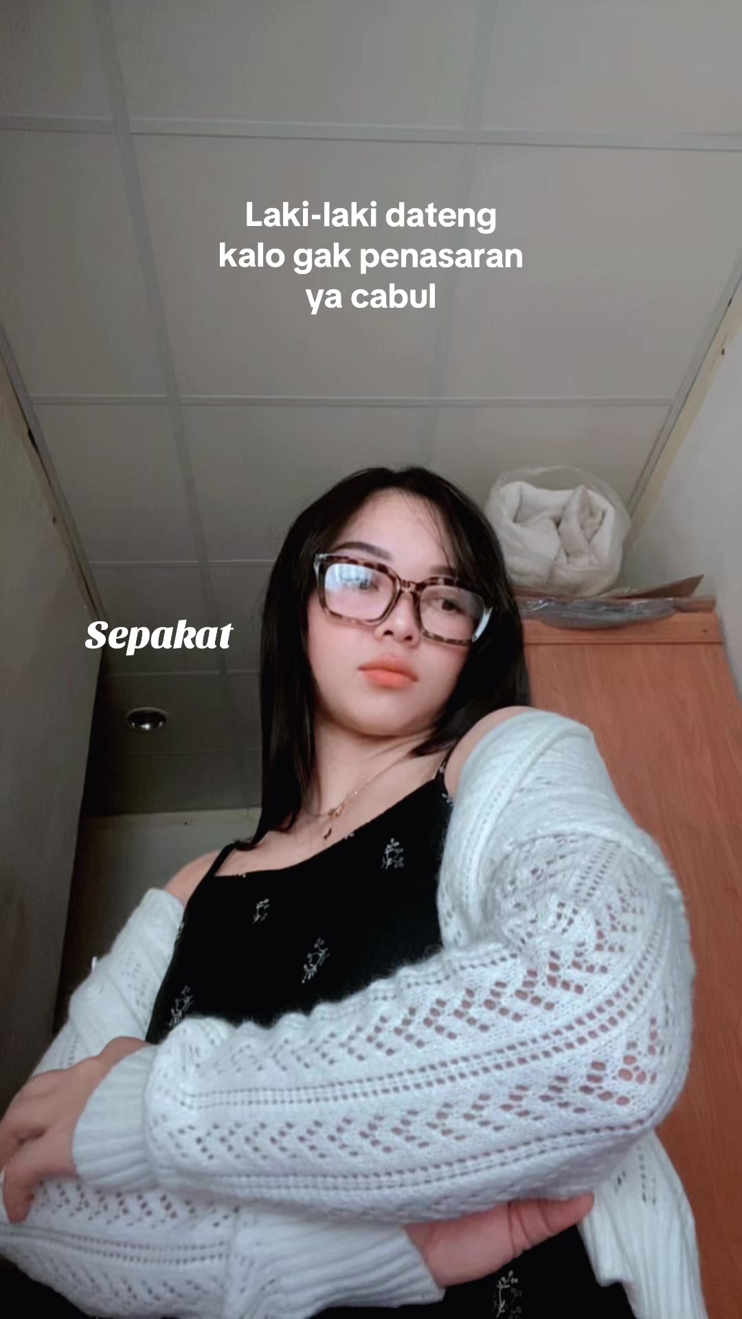 @𝐴𝑛𝑎𝑛𝑑𝑎_𝑦𝑢𝑙𝑦916