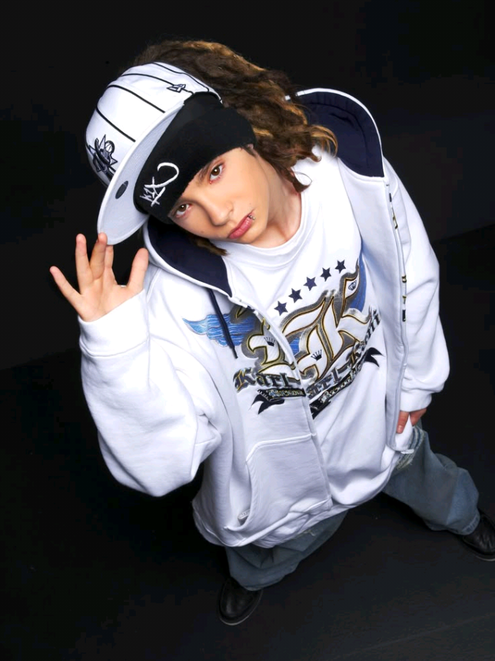 @.✦ ݁˖{𝐁𝐢𝐥𝐥𝐭𝐨𝐦𝐢𝐱}🎸ྀ