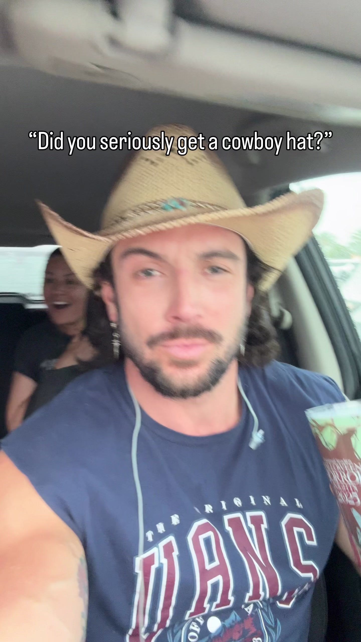 @Brotero