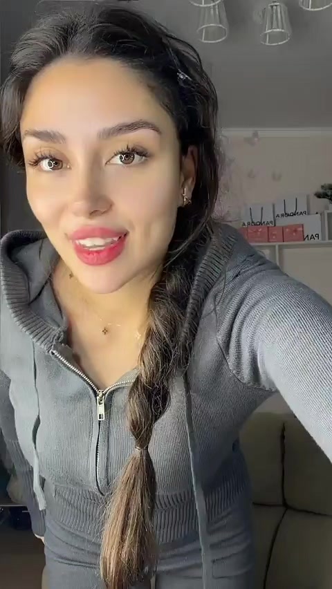 @فانز تايا