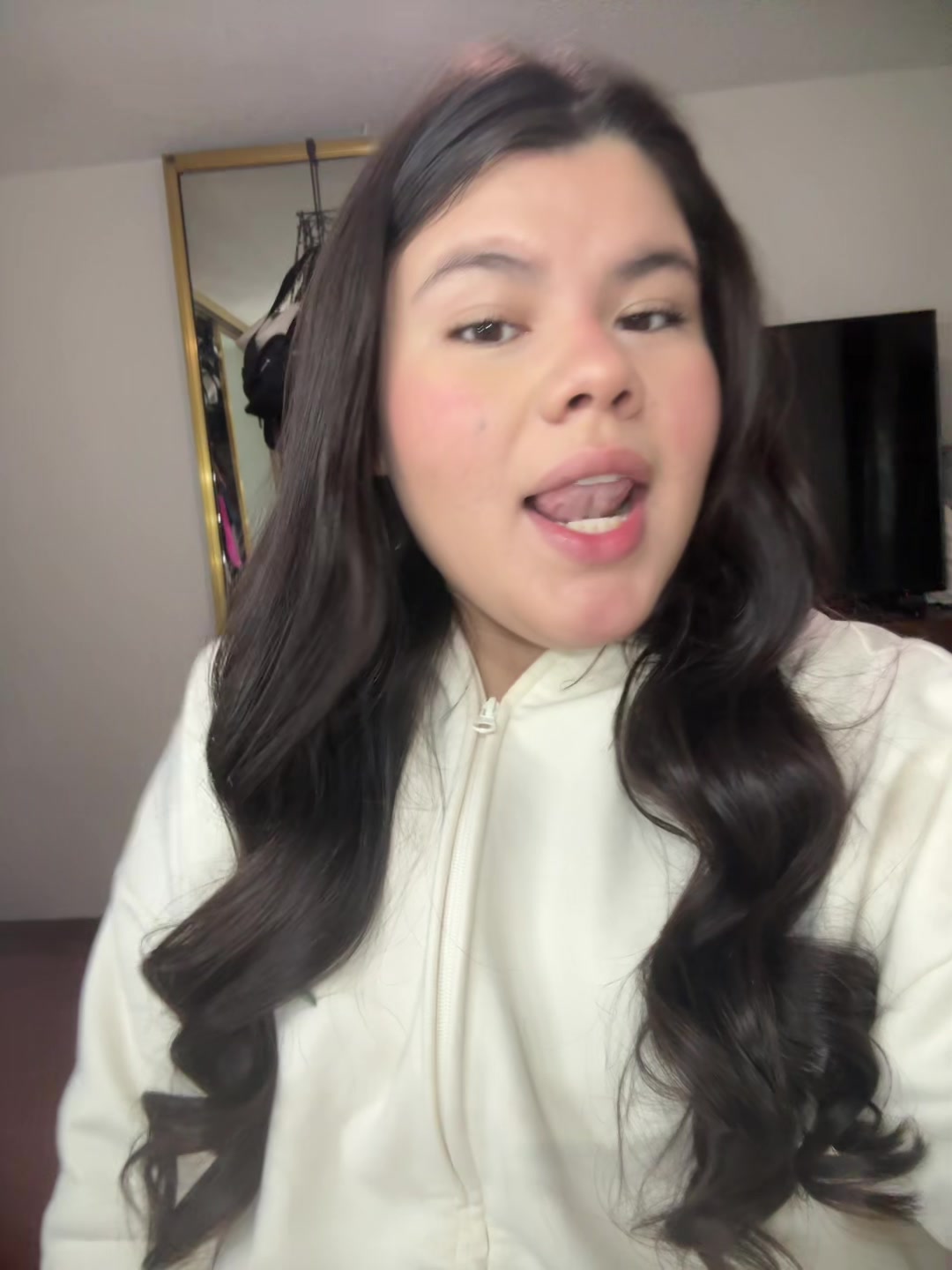 @miagomez52