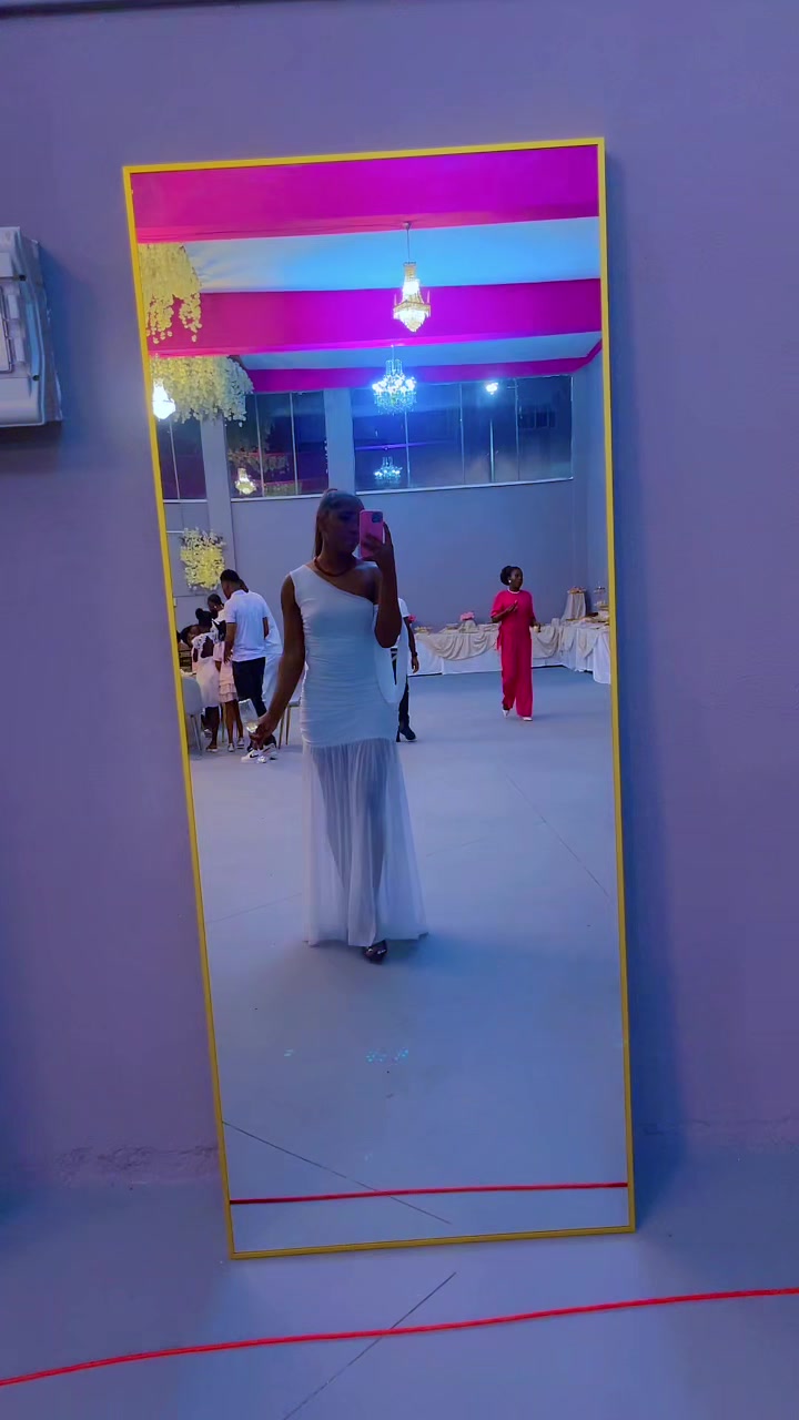 @divinamalongi