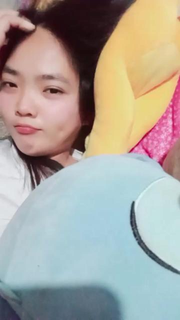 @Simple girl😉