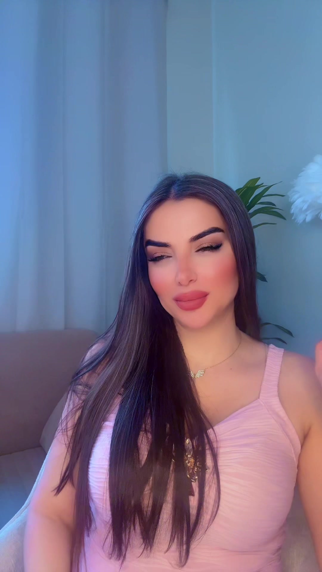 @LOLY💙