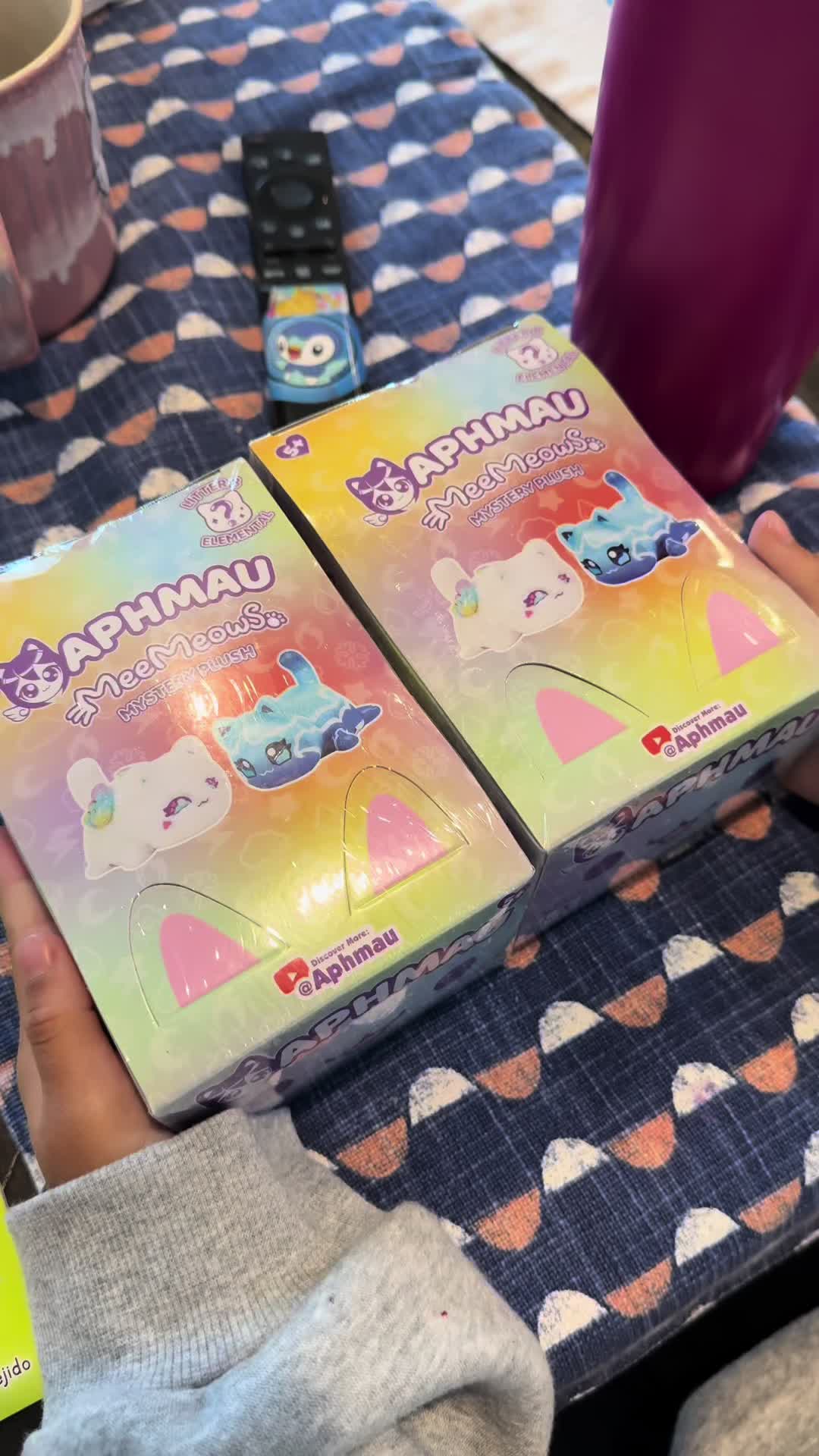 @HannahLovesToys