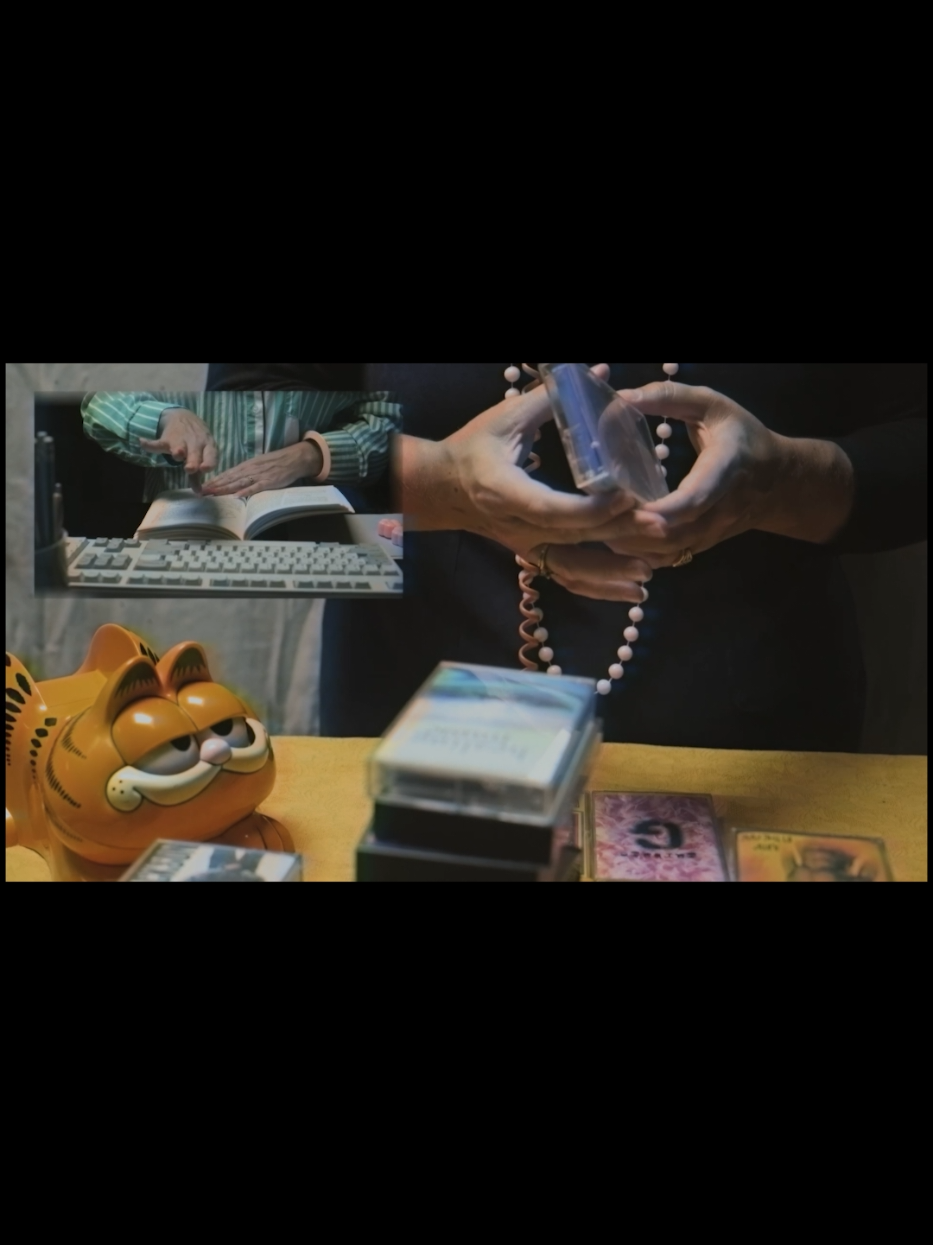 @Sleepy Keys ASMR