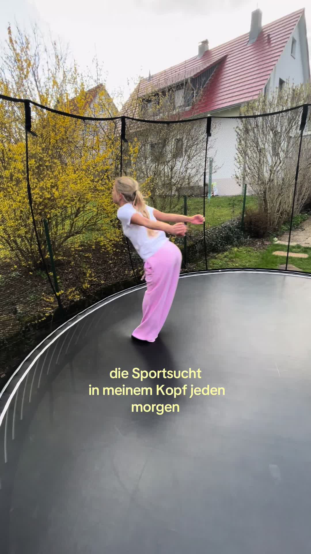 @tumblewithmiaa