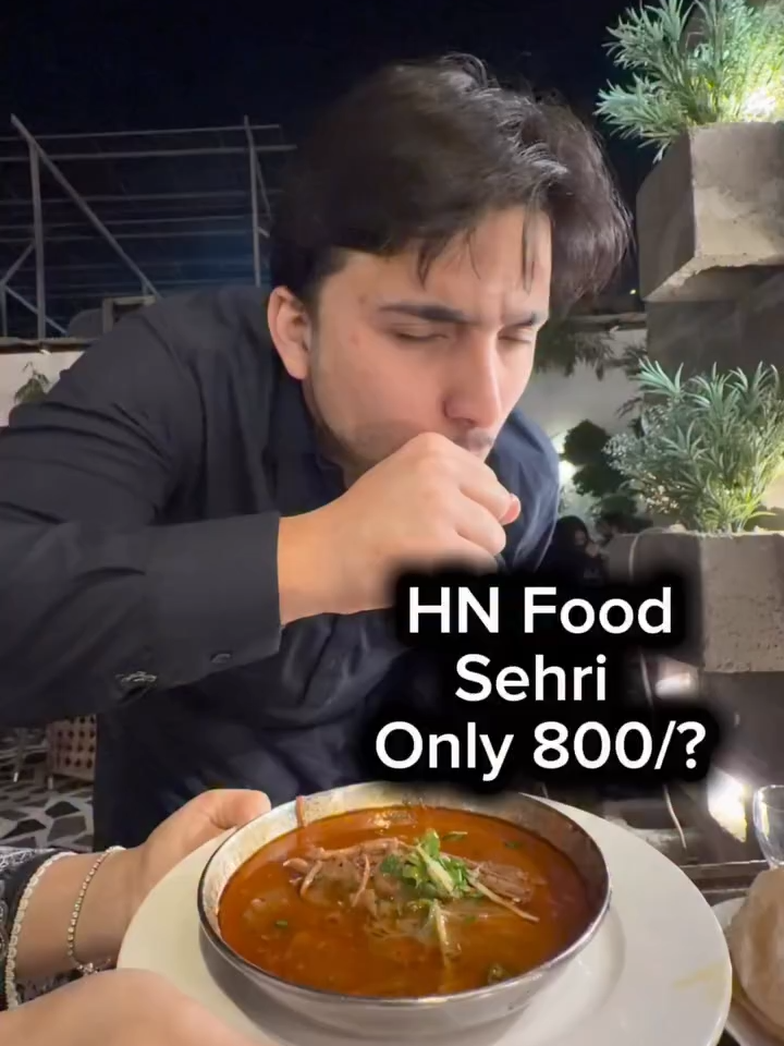 @wefoodiepk