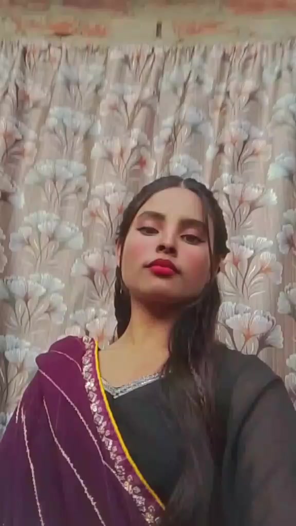 @❤️🩹😇Miss_ maHatO👸🏻❤️🩹💫