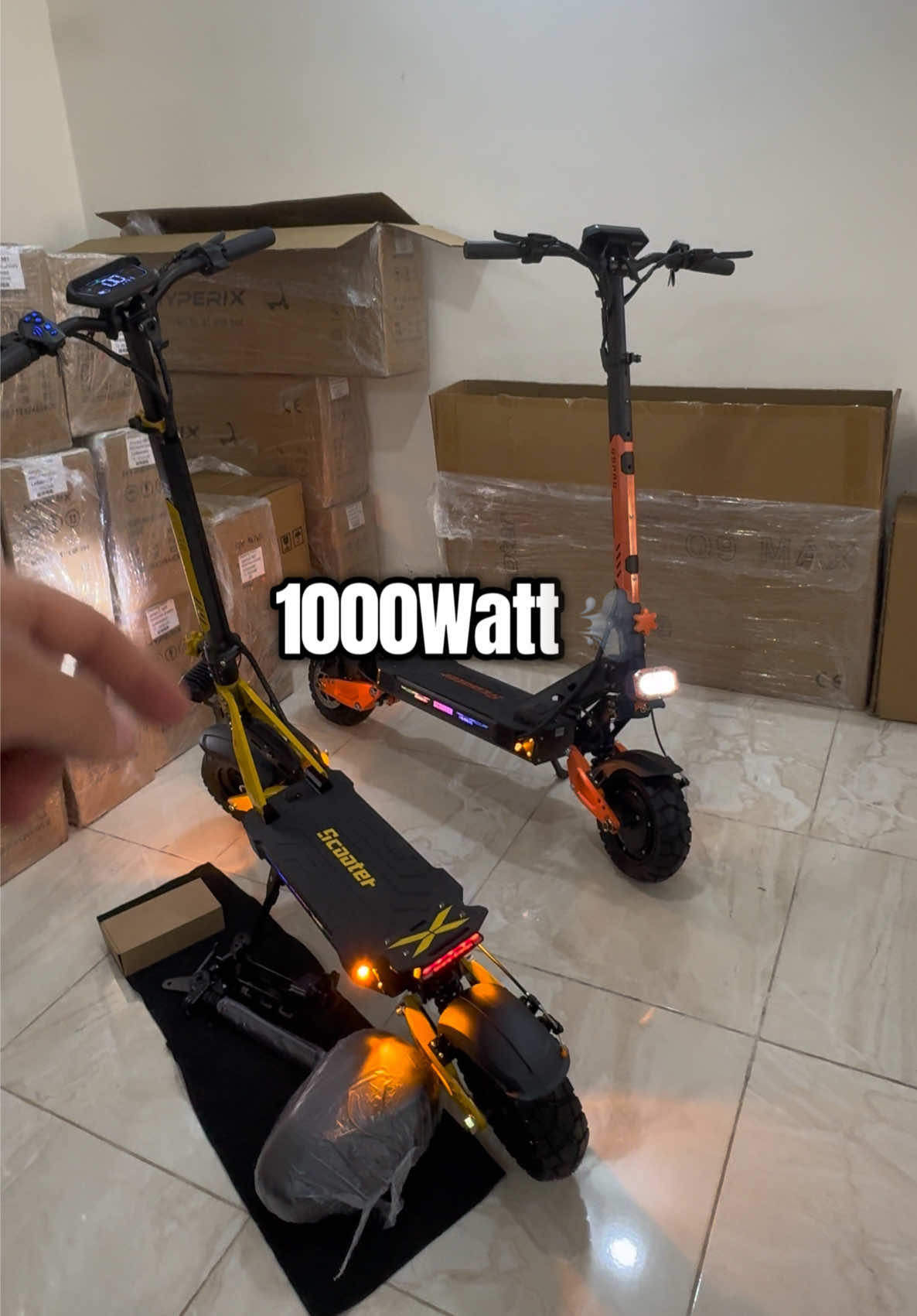 @E-scooters.Lb