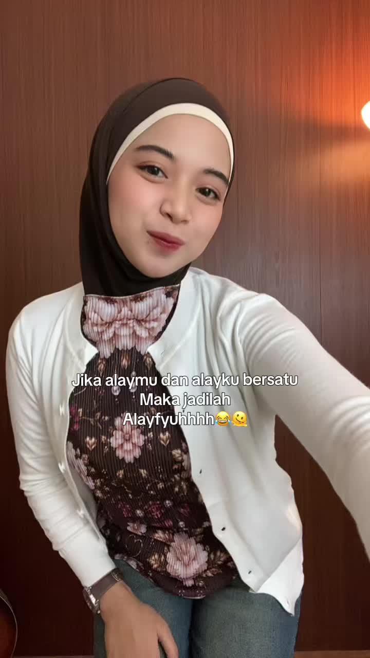@Yustiasr