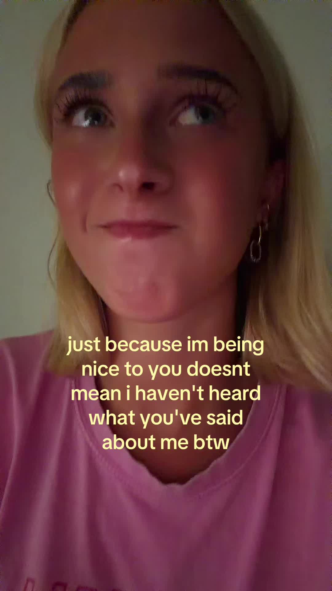 @theelliebarker