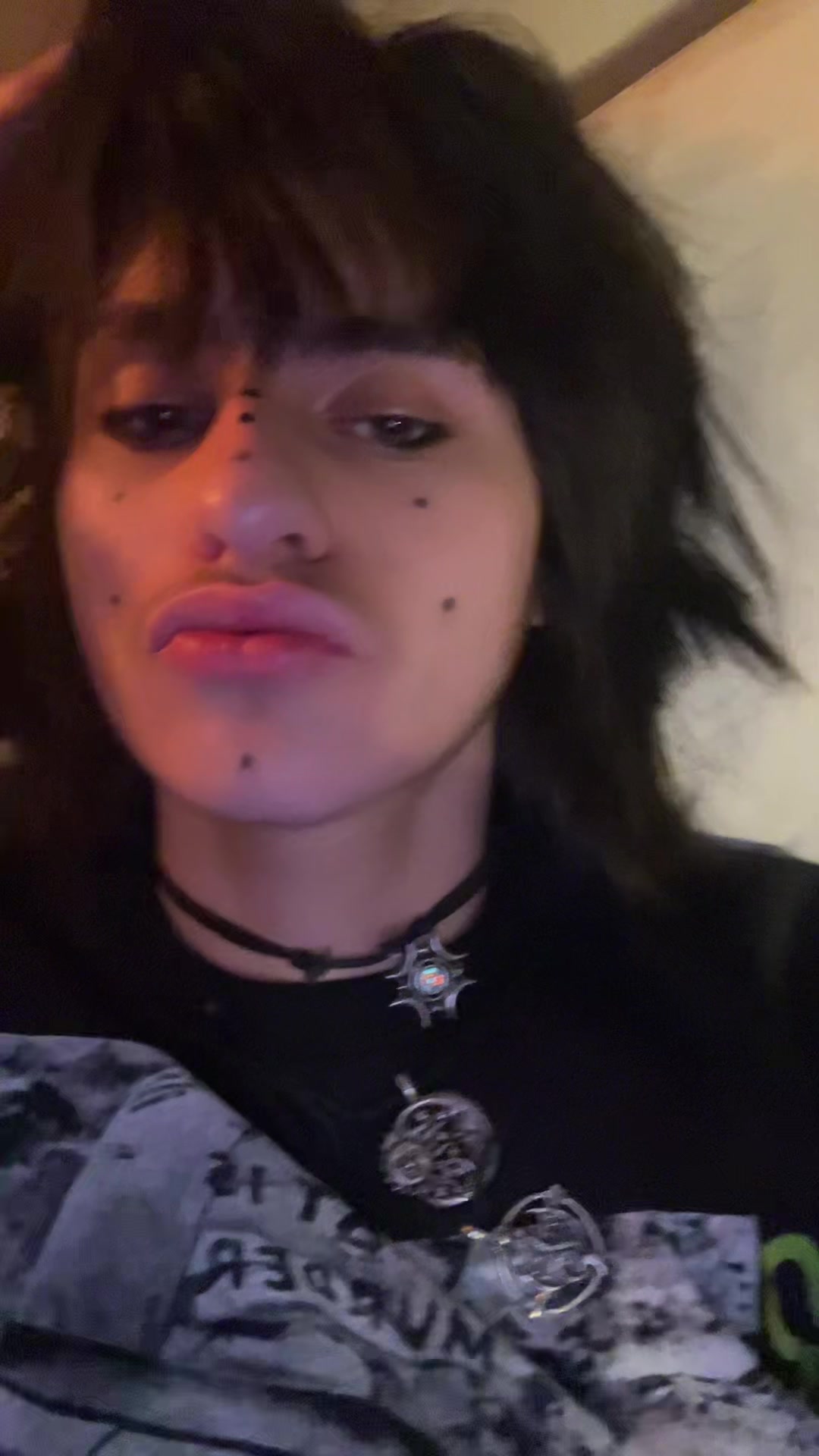 @╋━