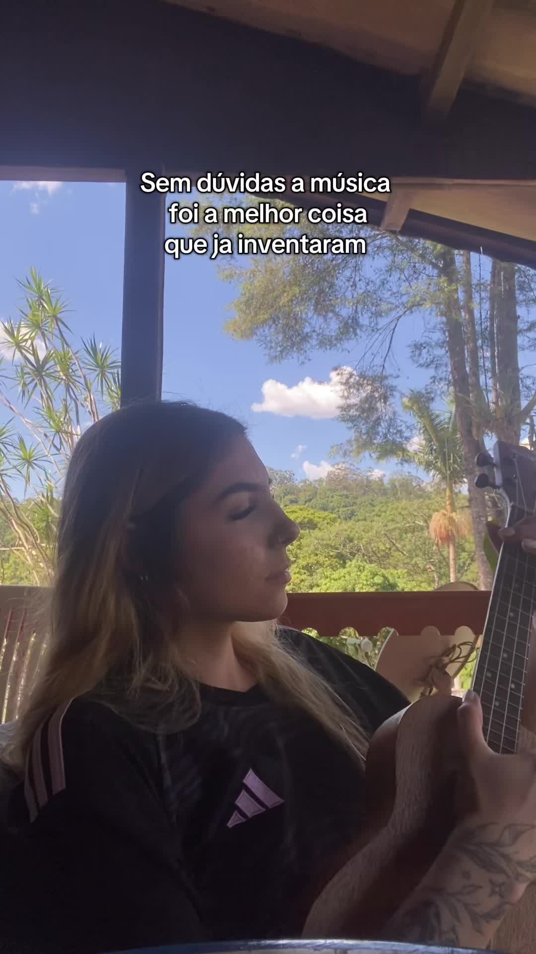 @Luiza