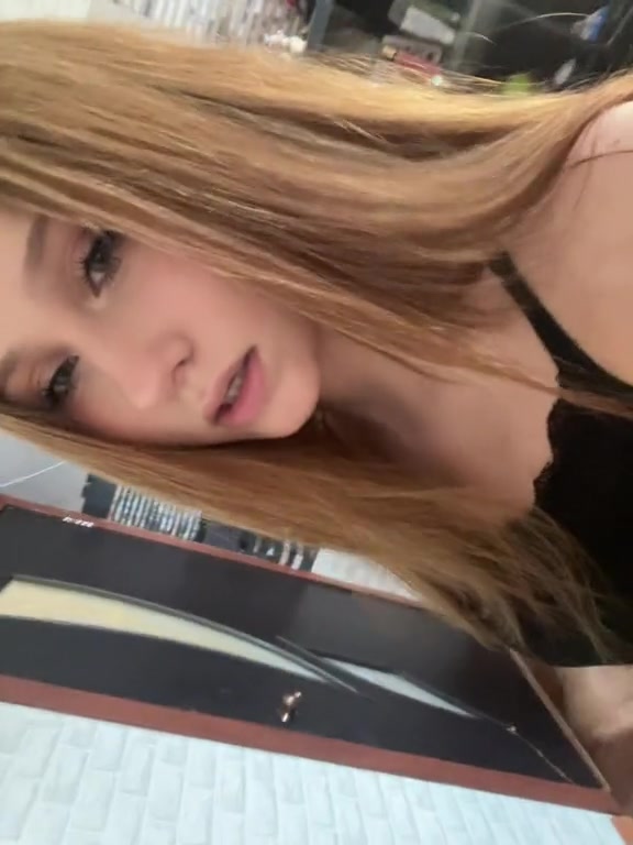 @Викуля💋