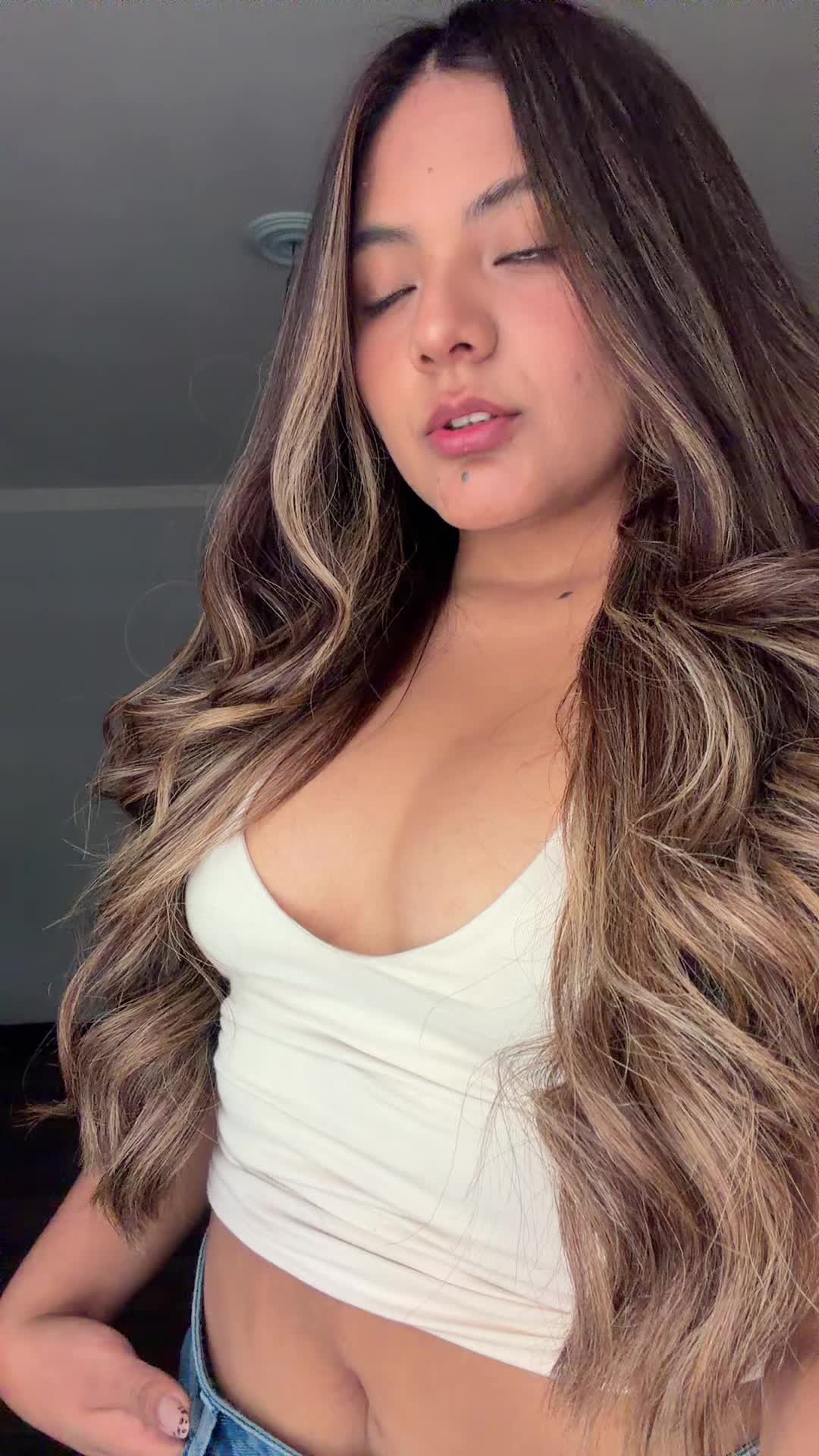 @Vaki