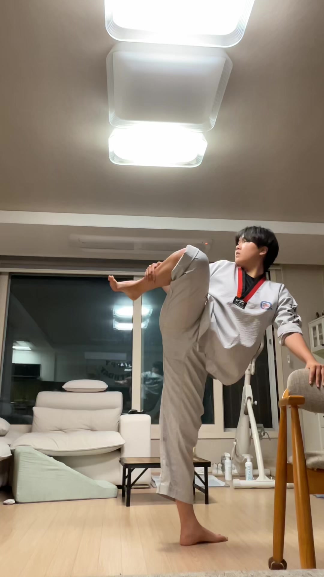 @김 단 아
