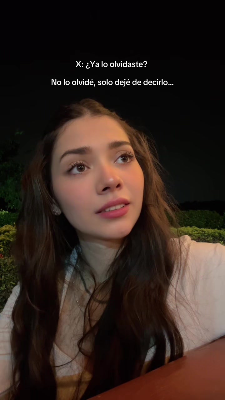 @Elva León