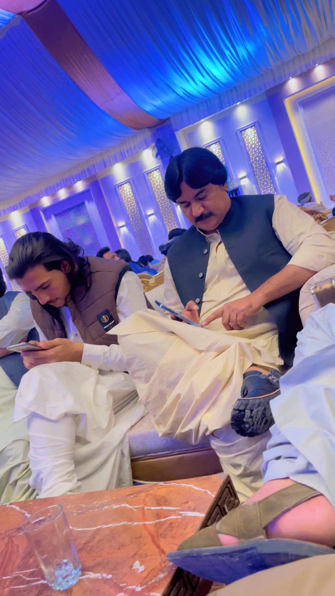@DM بلوچ