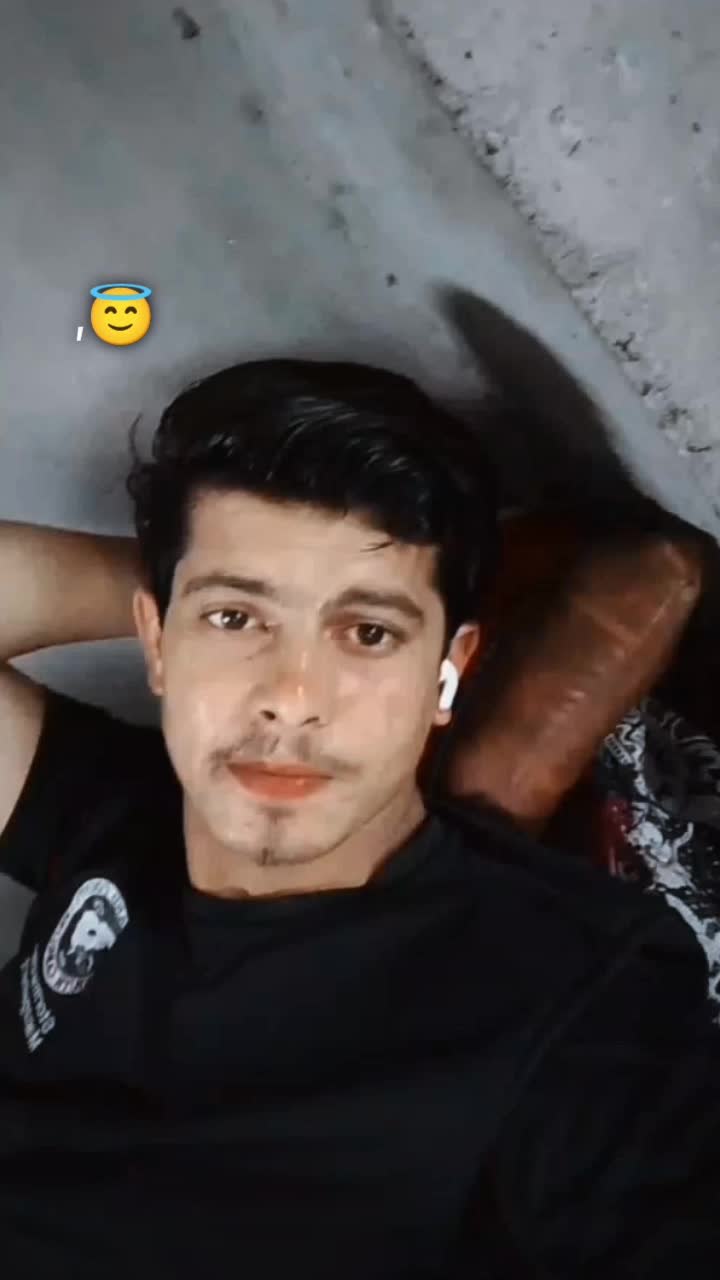 @تنہائی کا بادشاہ 👑