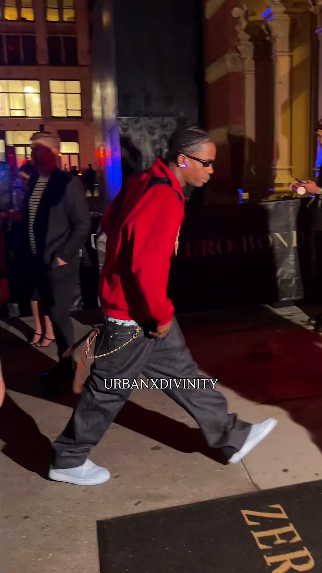 @Urbanxdivinity