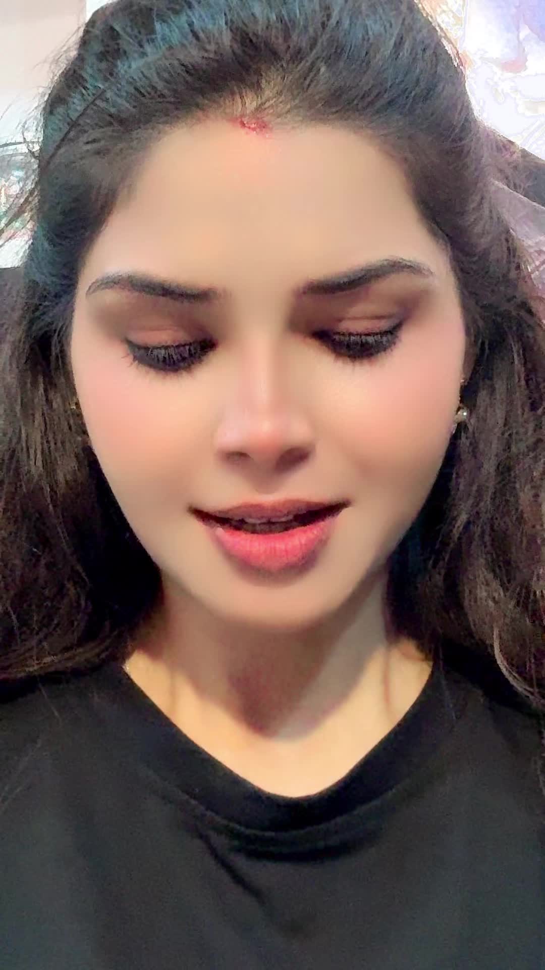 @Preeya💫