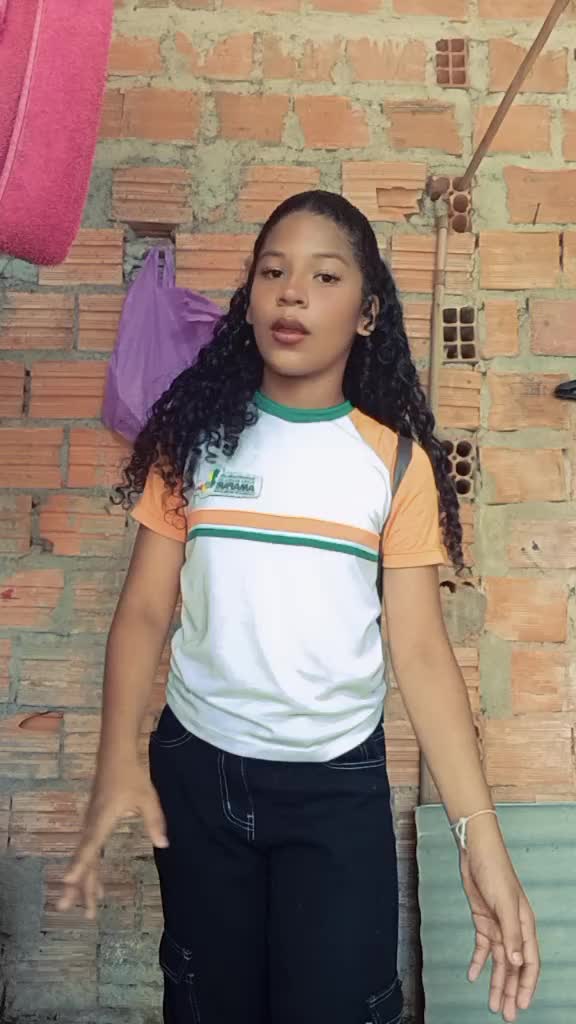 @Ana clara