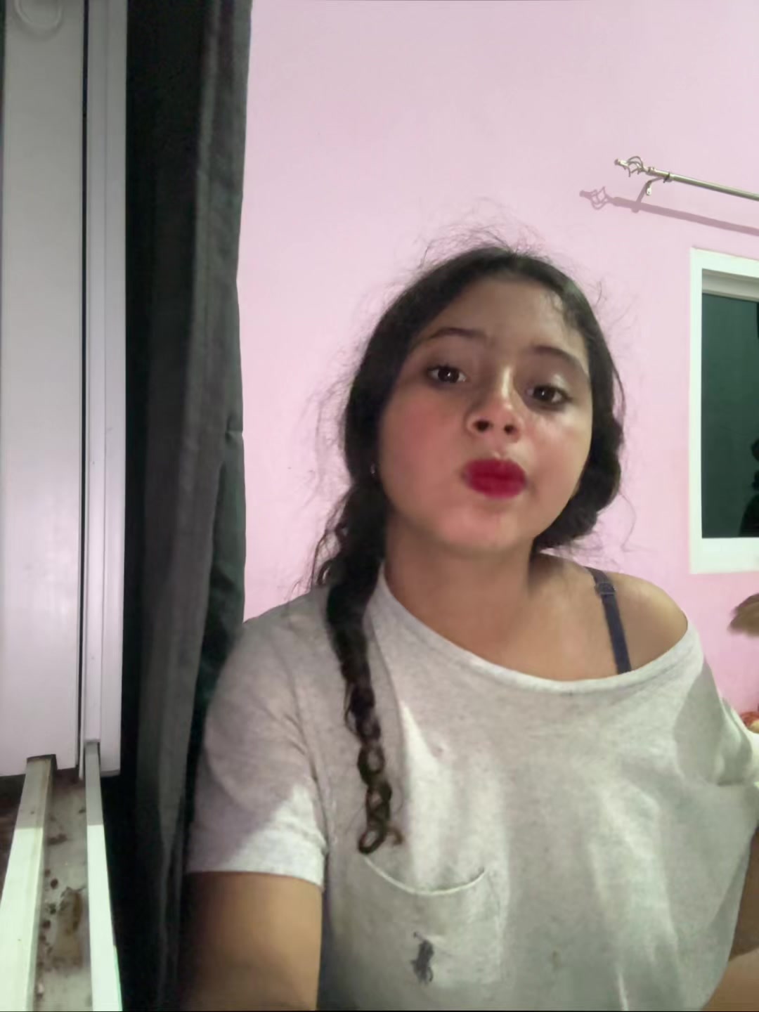 @Alejandra vf