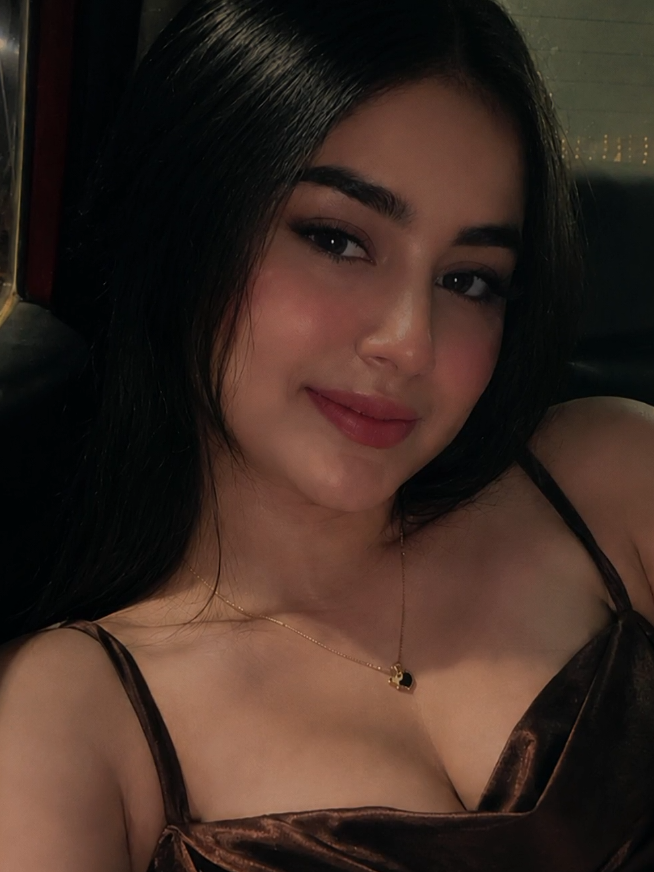 @queen of world