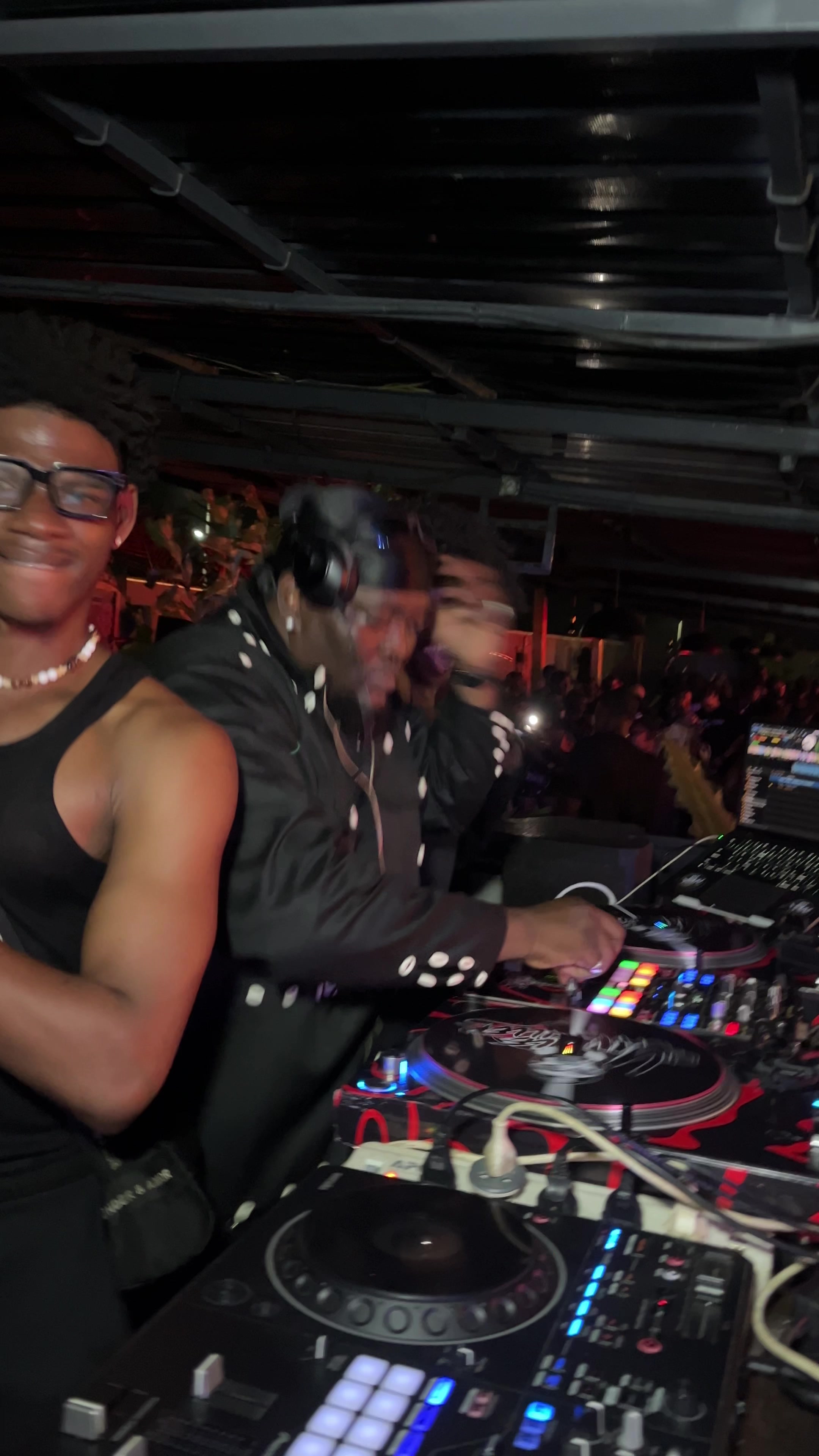 @Dj Yan lekiller
