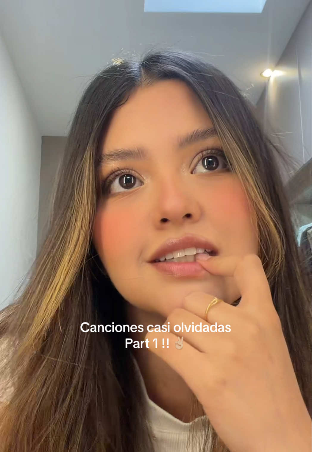 @julianannieto