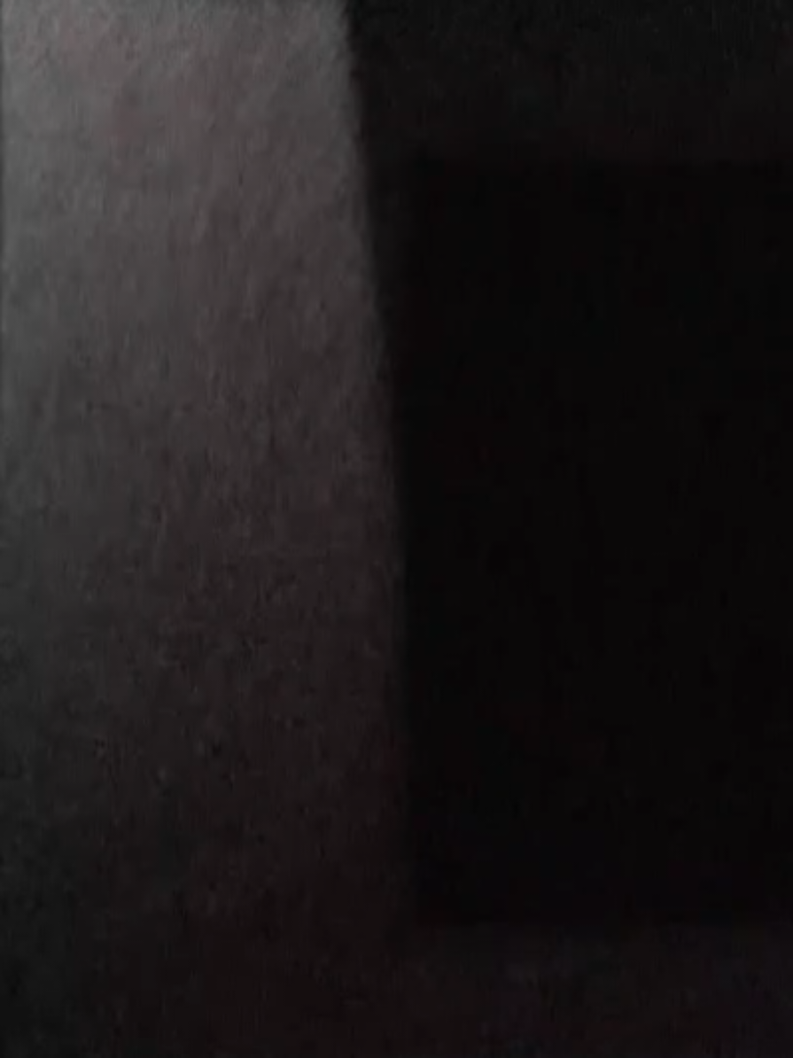 @￴