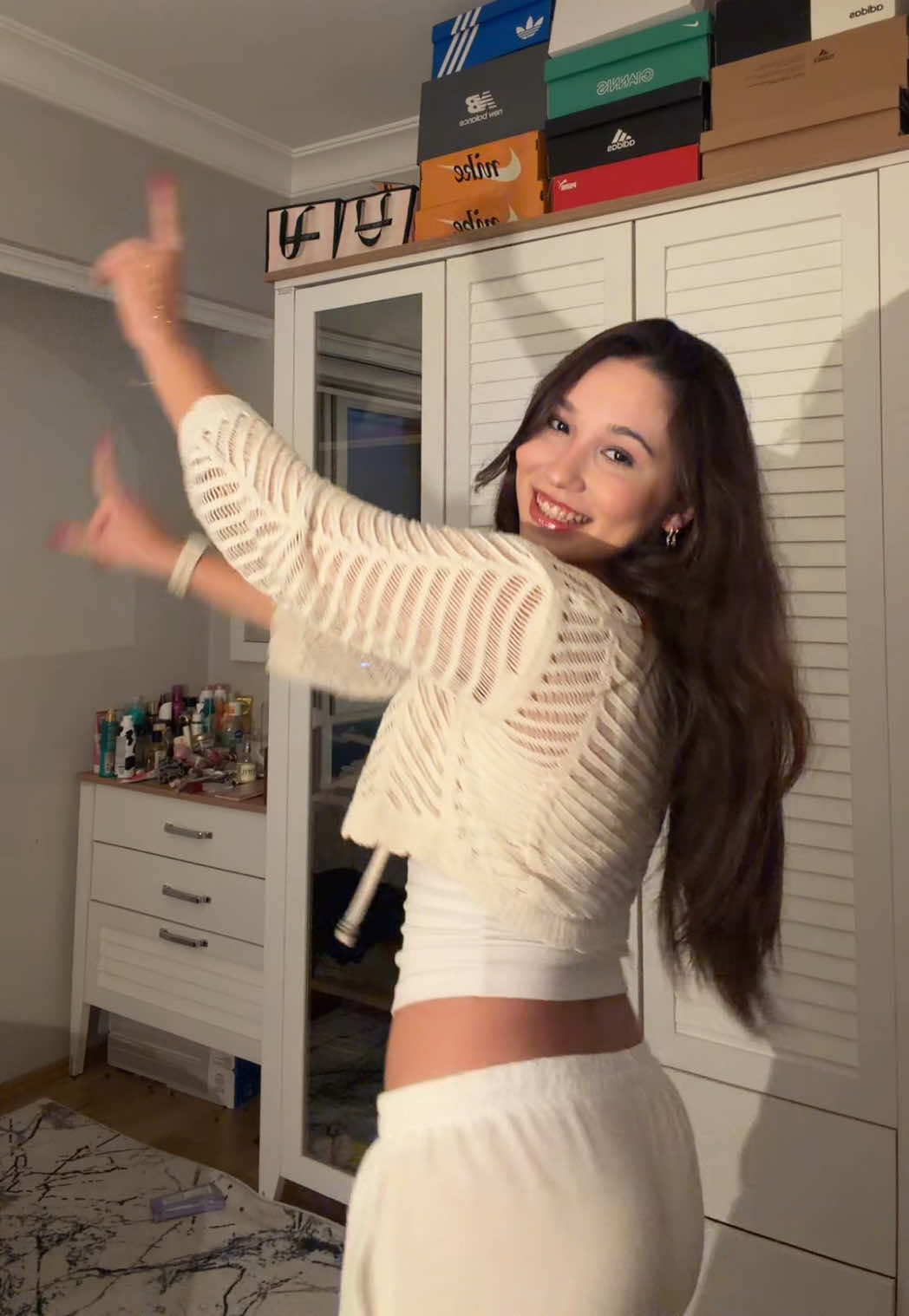 @Mirayozdemm
