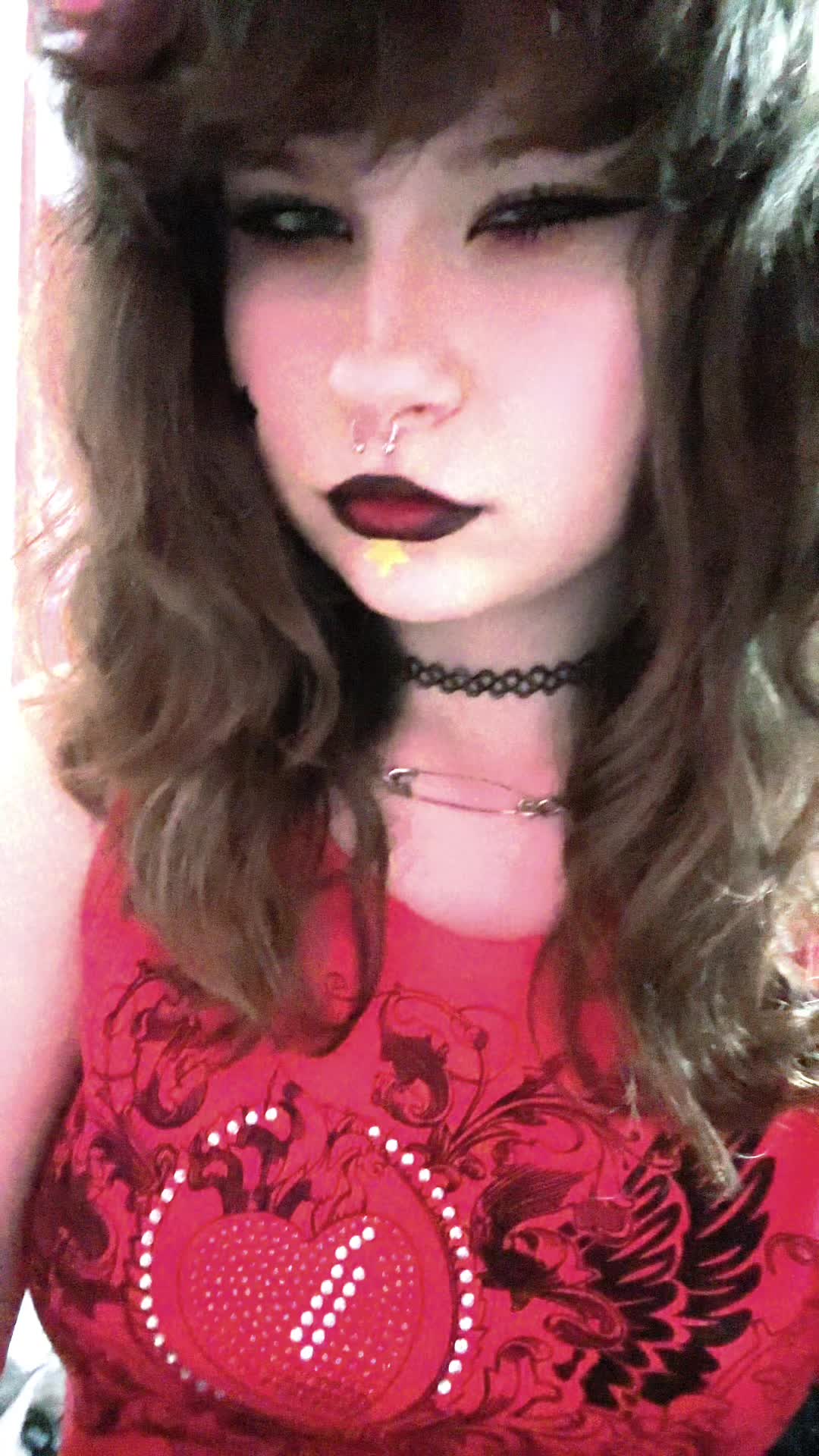 @dommi |-/ ⦻
