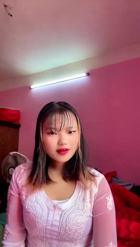 @SANU GURUNG 💗💐