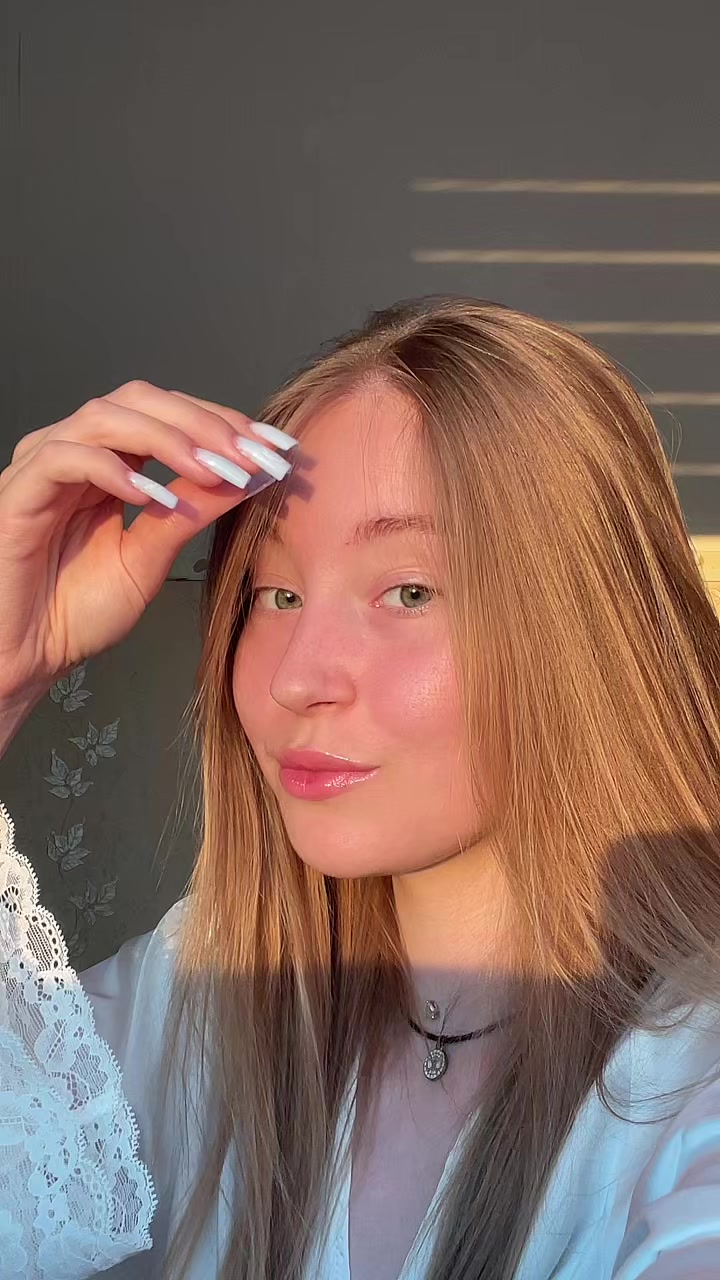 @🦋