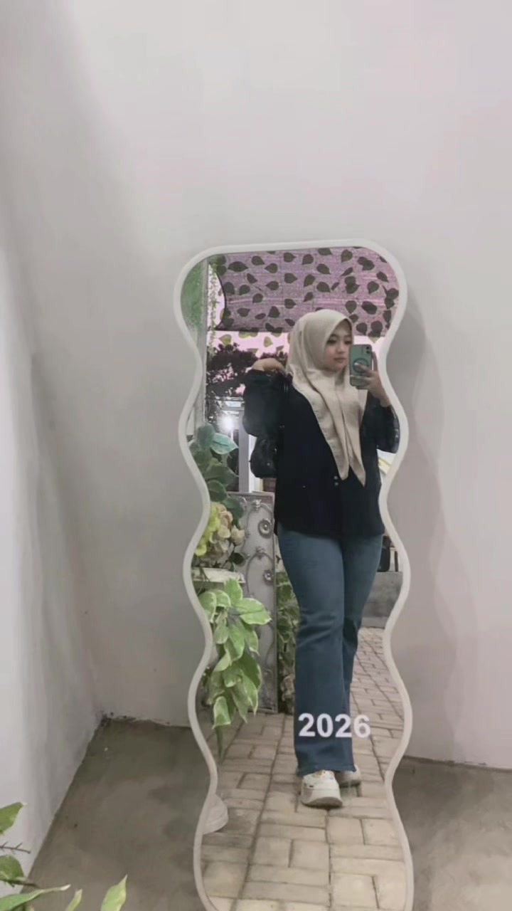 @K I K I