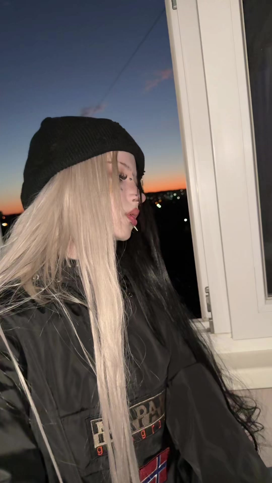 @тина