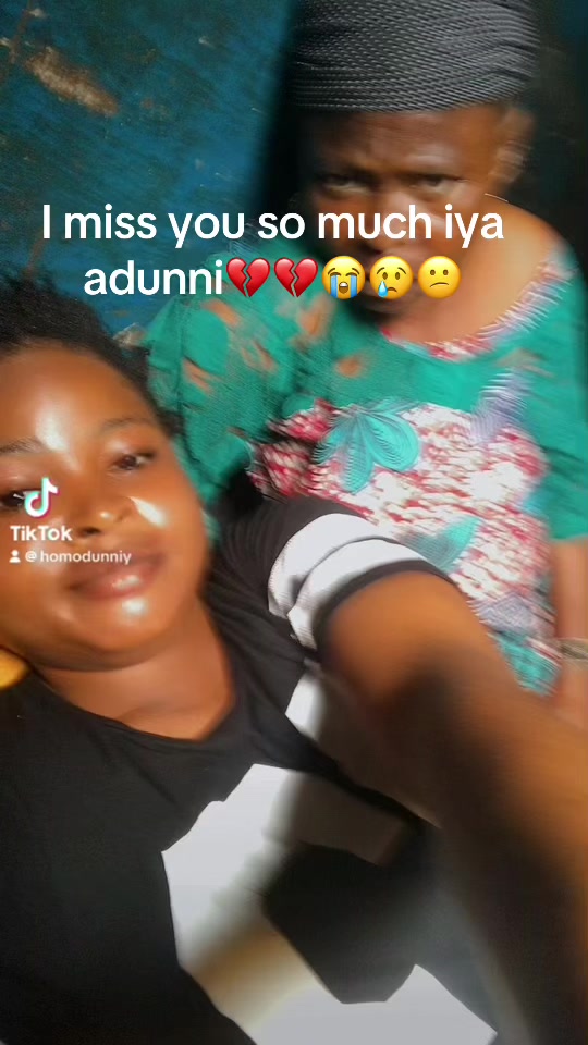 @AMEENAT❤️💋