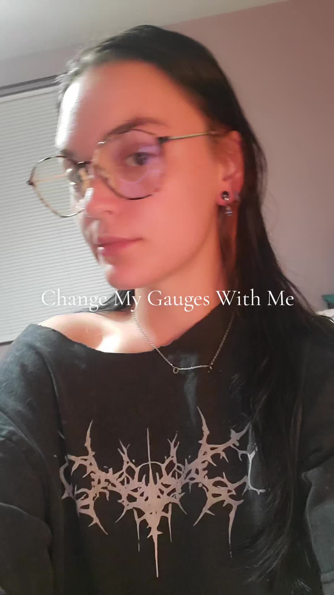 @Holly🦋🤟