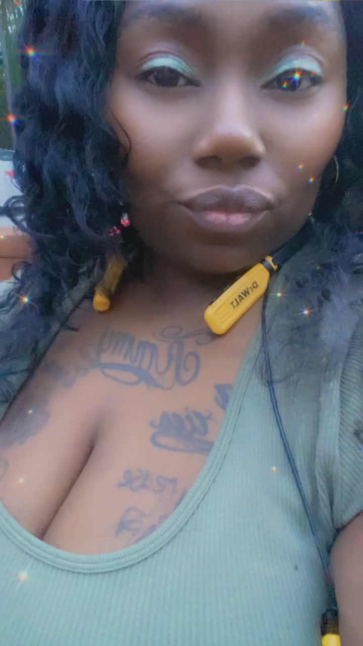 @Mz.Chocolate🍫