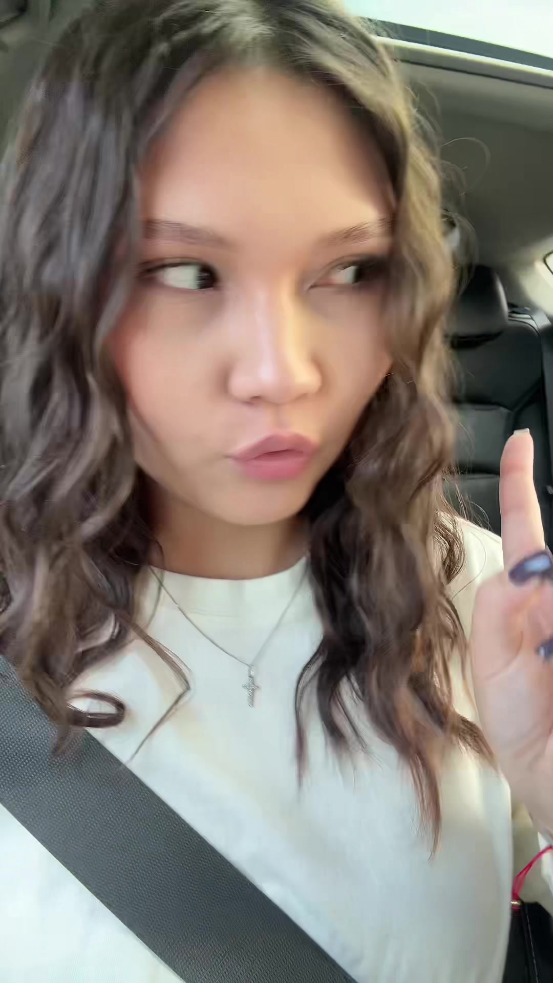 @LI