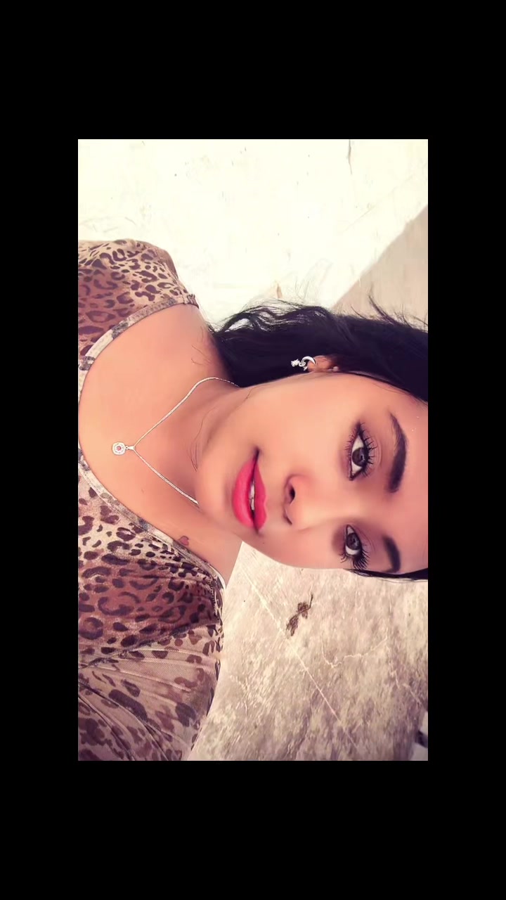 @Anyara_brito