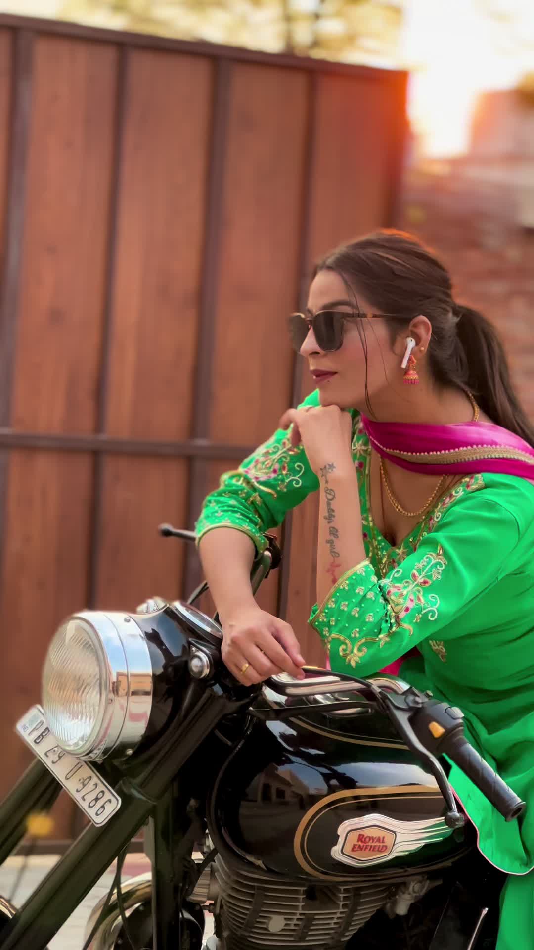 @Soni kaur🇨🇦🦅