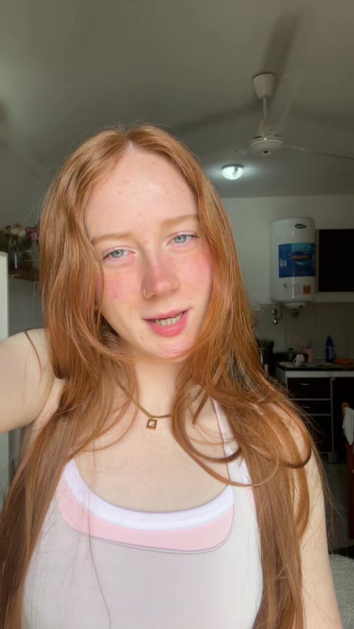 @Tayná