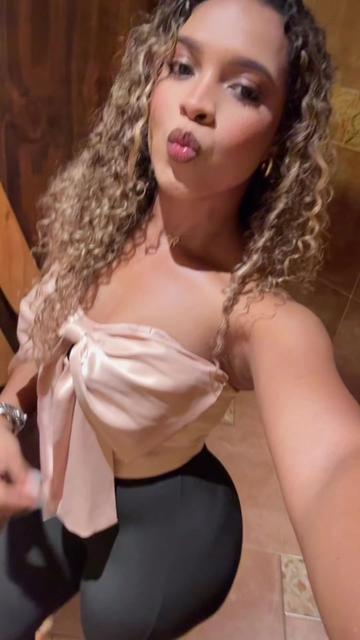 @gabyyyyyb